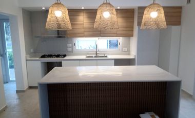 Casa en Santa Elisa, Pilar del este.