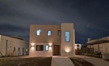 Casa en Santa Elisa, Pilar del este.