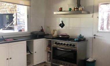 Casa en venta - 2 Dormitorios 2 Baños - Baradero