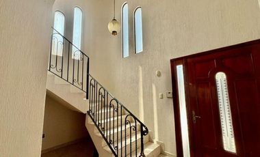 Casa en VENTA en COSTA DE ORO / AMPLIO JARDIN