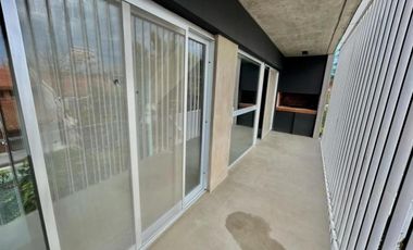 Departamento en venta - 2 Dormitorios 4 Baños - Florida