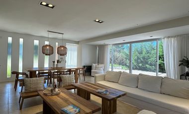 Departamento en venta - 3 Dormitorios 3 Baños - Pinamar