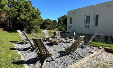 Departamento en venta - 3 Dormitorios 3 Baños - Pinamar