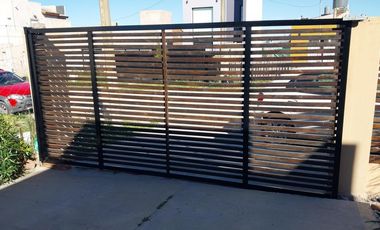 Casa en venta - 1 Dormitorio 2 Baños - Mar del Plata