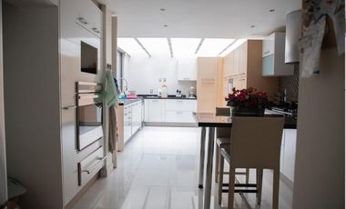 CASA EN RENTA EN TECAMACHALCO! EXCELENTE UBICACIÓN (B)