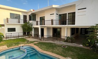 CASA CON ALBERCA EN RENTA EN EL MIRADOR