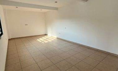 CASA CON ALBERCA EN RENTA EN EL MIRADOR