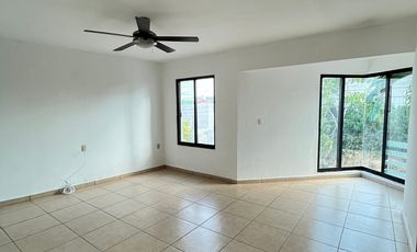 CASA CON ALBERCA EN RENTA EN EL MIRADOR