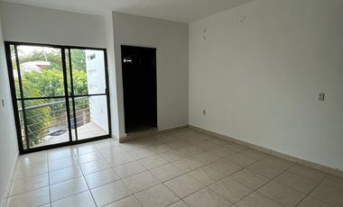 CASA CON ALBERCA EN RENTA EN EL MIRADOR