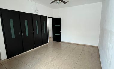 CASA CON ALBERCA EN RENTA EN EL MIRADOR