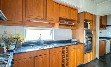 Departamento en venta en Lanús Oeste 4 ambientes con dos cocheras