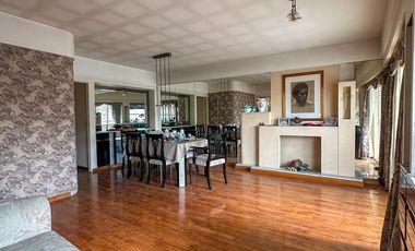 Departamento en venta en Lanús Oeste 4 ambientes con dos cocheras