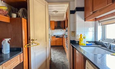 Departamento en venta en Lanús Oeste 4 ambientes con dos cocheras