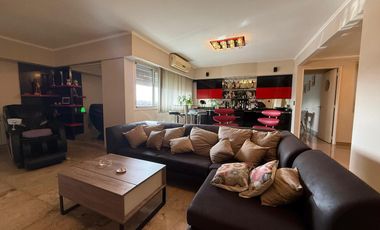 Departamento en venta - 3 Dormitorios 3 Baños - Avellaneda