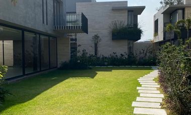 Venta Town House  en condominio, Tecamachalco