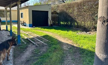 Venta de Casa Quinta 4 Ambientes en Paso Del Rey S/Lote de 24.73x45.50M² Con Quincho yPileta