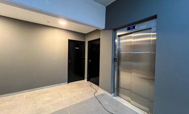 Departamento en  Moreno Center