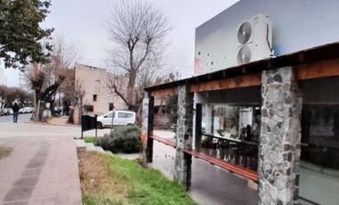 Departamento en venta - 4 Dormitorios 2 Baños - Villa de las Rosas