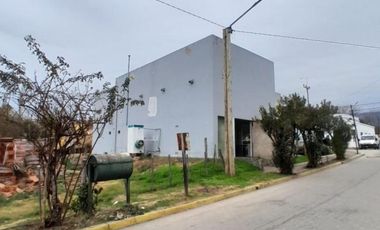 Departamento en venta - 4 Dormitorios 2 Baños - Villa de las Rosas