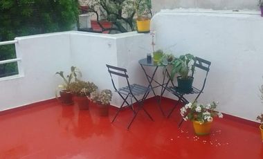 Venta En Block O Por Separado, Casa 5 Ambientes + 2 Locales En Luis Viale Al 700