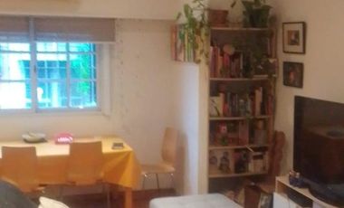 Venta En Block O Por Separado, Casa 5 Ambientes + 2 Locales En Luis Viale Al 700