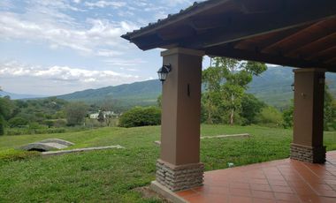 Casa en  venta 3D, En barrio privado Las Tuquitas, Raco