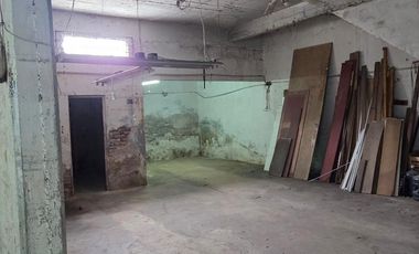 Mendoza y Juan Crisol - Deposito/Galpon en Venta - Excelente ubicacion