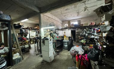 Mendoza y Juan Crisol - Deposito/Galpon en Venta - Excelente ubicacion