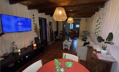 Casa en venta - 2 Dormitorios 1 Baño - Departamento - Mar del Plata