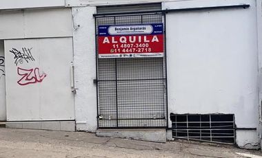 ALQUILER-Cordoba Capital-La Cañada y Montevideo-Local 3 plantas-apto todo destino-Sin expensas-600m2