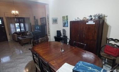 Departamento en venta - 4 Dormitorios 3 Baños - La Plata