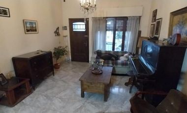 Departamento en venta - 4 Dormitorios 3 Baños - La Plata