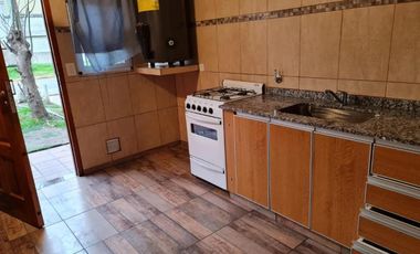 PH en alquiler - 1 Dormitorio 1 Baño - Quilmes