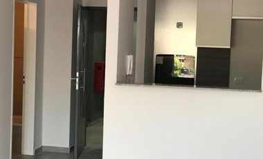 DEPARTAMENTO EN LOMAS DE ZAMORA