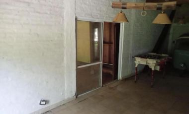 Casa en venta - 3 Dormitorios 4 Baños - Guernica