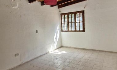 Casa en venta - 2 Dormitorios 1 Baño - Mendoza