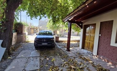 Casa en venta - 2 Dormitorios 1 Baño - Mendoza