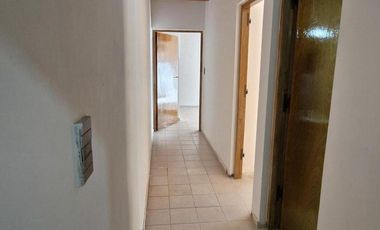 Casa en venta - 2 Dormitorios 1 Baño - Mendoza