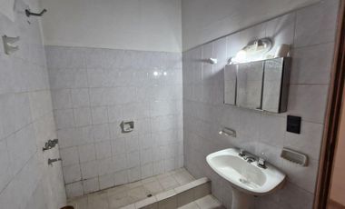 Casa en venta - 2 Dormitorios 1 Baño - Mendoza
