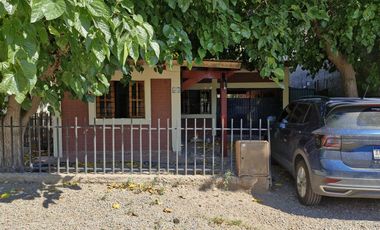 Casa en venta - 2 Dormitorios 1 Baño - Mendoza