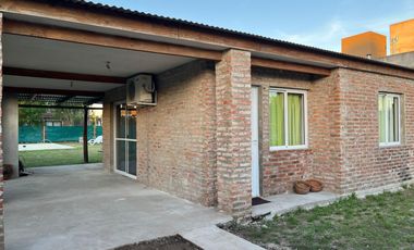 Casa 1 dorm con pileta