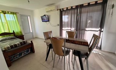 Casa 1 dorm con pileta