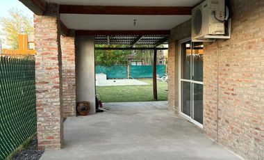 Casa 1 dorm con pileta