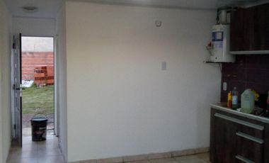 Casa en venta - 2 Dormitorios 1 Baño - Ezeiza
