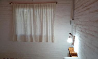 Casa en venta - 4 Dormitorios 4 Baños - San Luis