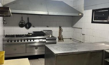Local en venta - 2 Ambientes 3 Baños - Wilde