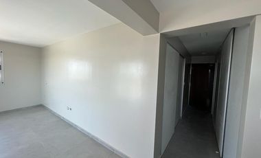 Lindisimo loft amplio en Jacaranda I