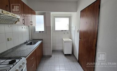 Alquiler 2 dormitorios Hipolito Irigoyen, Piso 11