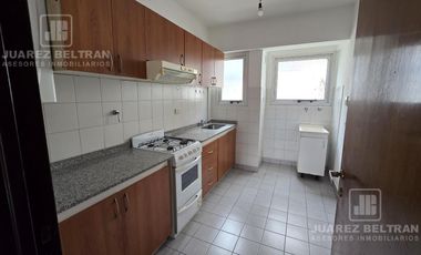 Alquiler 2 dormitorios Hipolito Irigoyen, Piso 11