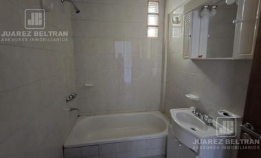 Alquiler 2 dormitorios Hipolito Irigoyen, Piso 11